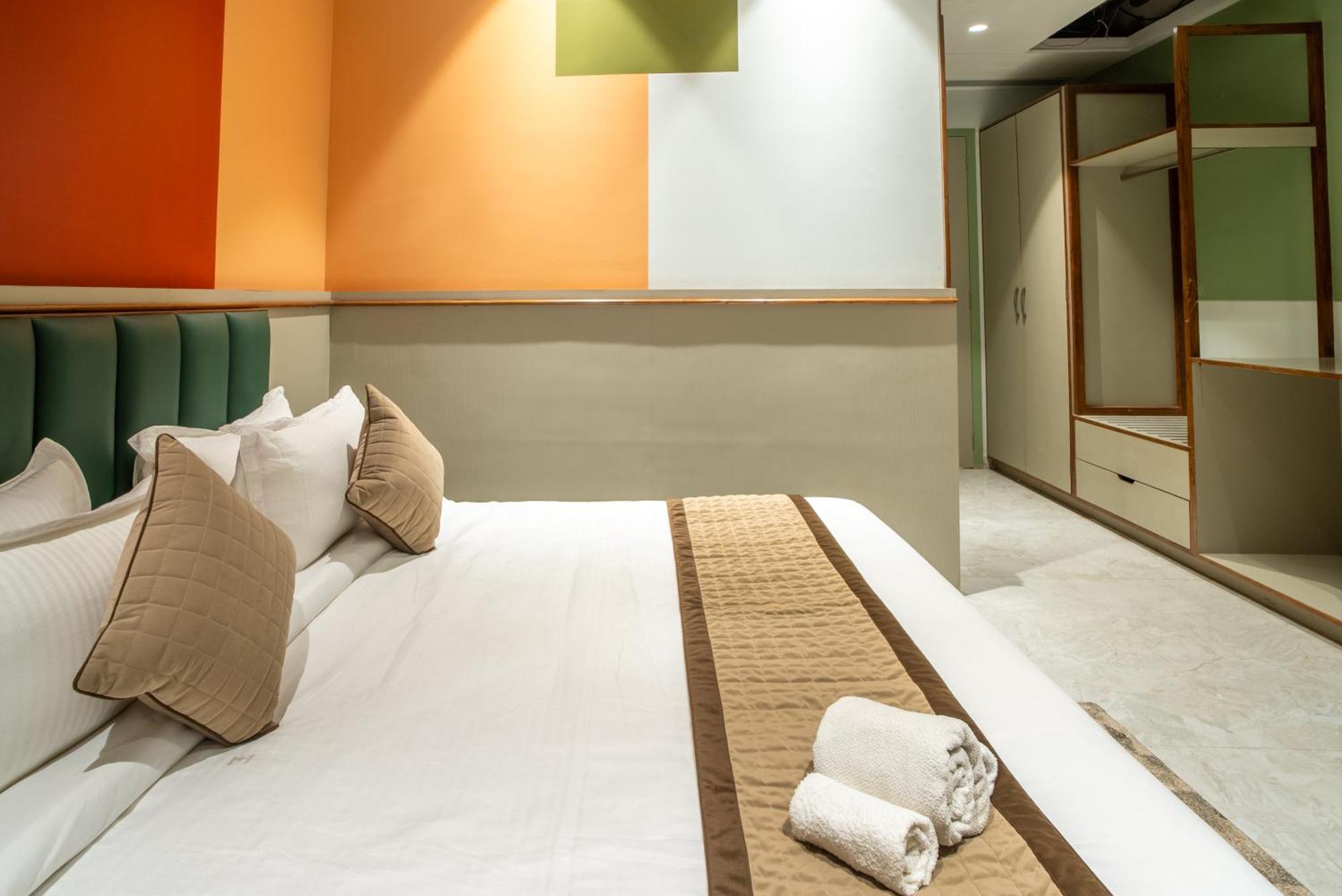 Hotel Shagun Farm Rāipur Extérieur photo