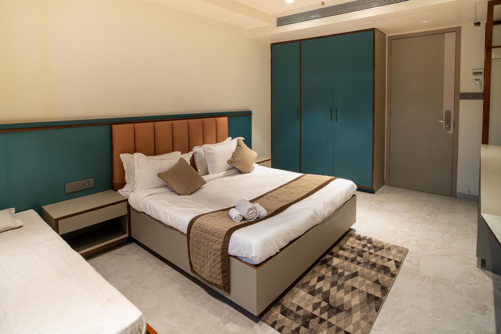 Hotel Shagun Farm Rāipur Extérieur photo